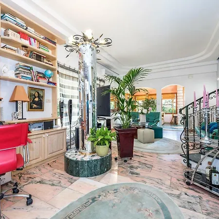 Maria וילה רוגוזניצה